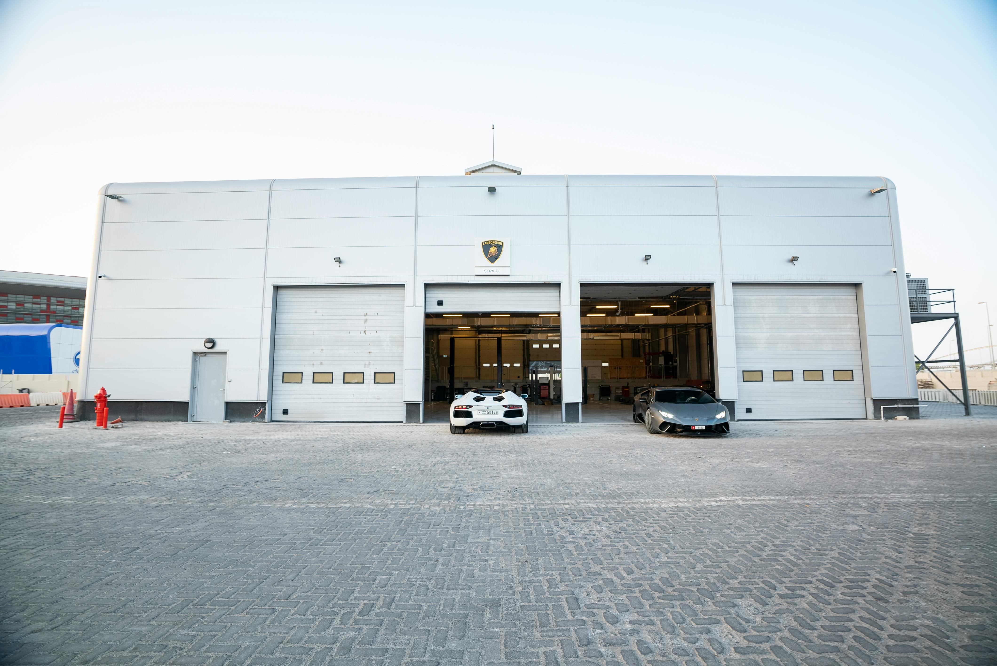 Commercial overhead door services Riverside CA
